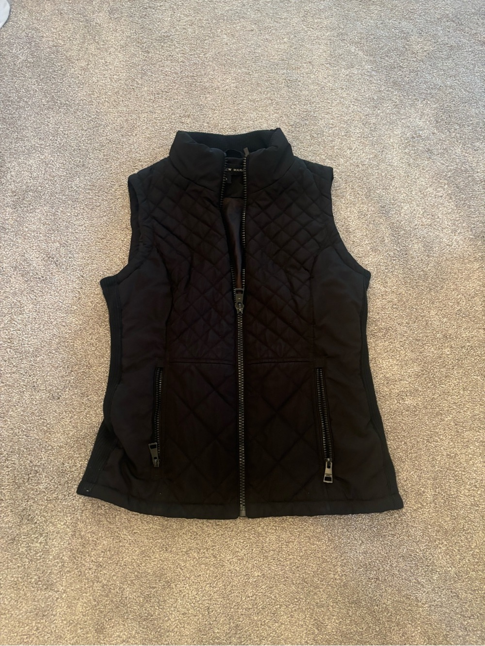 Andrew Marc Black Quilted Women's Vest